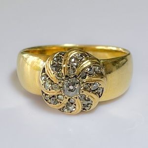 SOLD**French Art Deco 18k Rose Cut Diamond Ring 5g